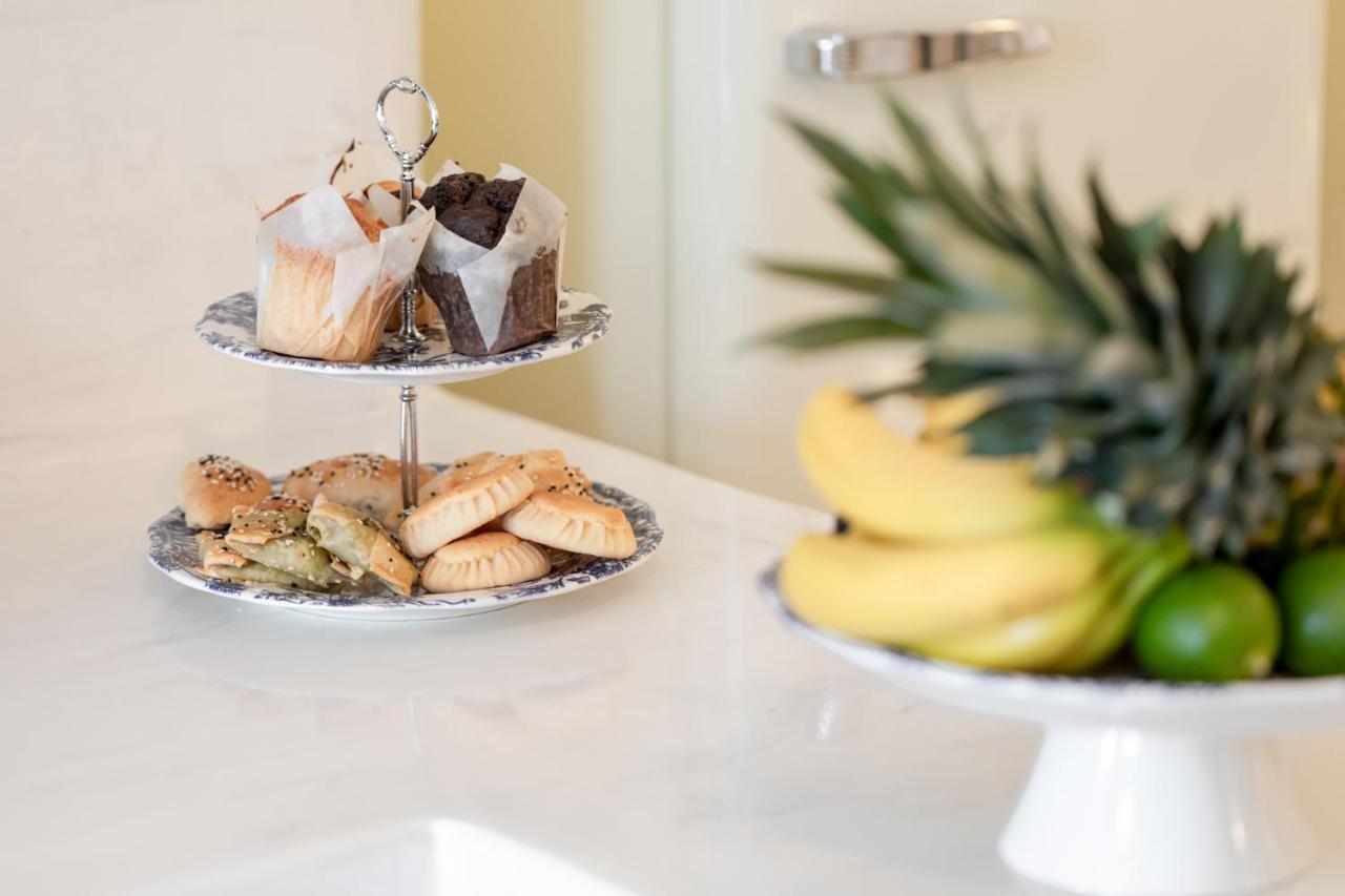 Doukas Caldera Suites Fira  Ngoại thất bức ảnh